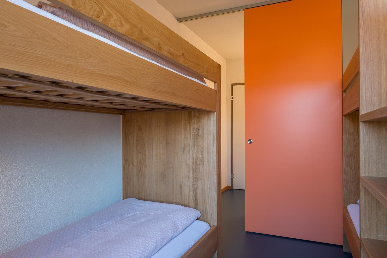 Vierbettzimmer mit Gemeinschaftsbad